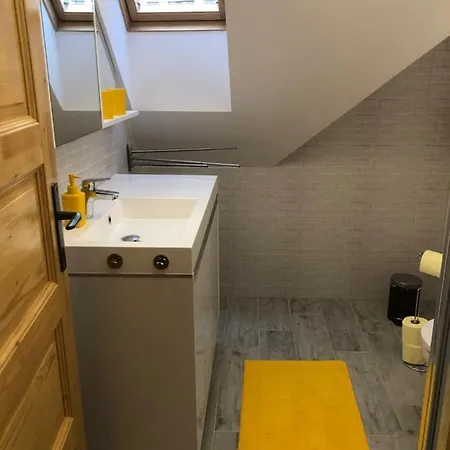 Dominik Apartmanhaz Apartament