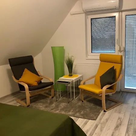 Dominik Apartman Velence